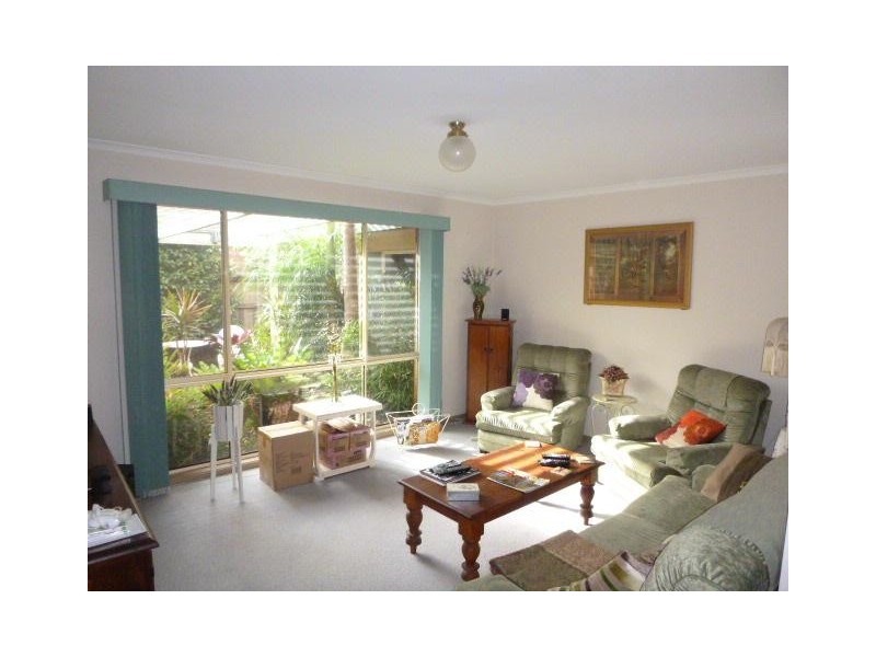 18 Browtop Road, Narre Warren VIC 3805