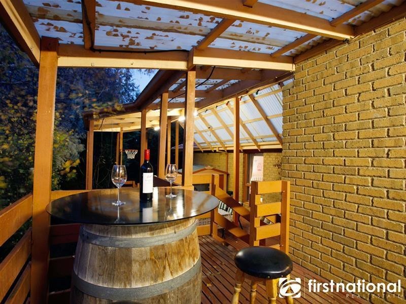 39 Edrington Park Drive, Berwick VIC 3806