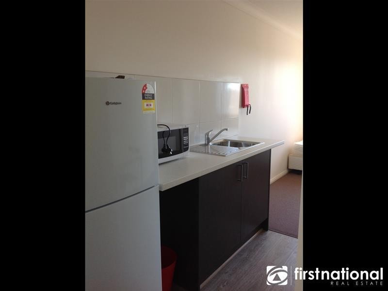 8/8 Nobelius Avenue, Narre Warren VIC 3805