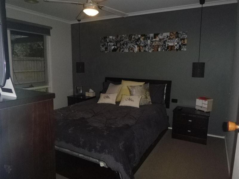 6 Tyntynder Close, Berwick VIC 3806