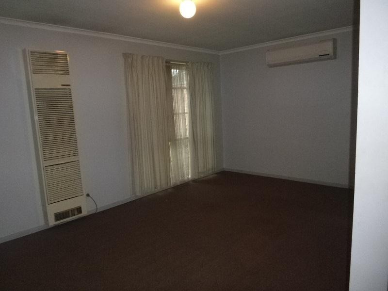 46 Amber Crescent, Narre Warren VIC 3805