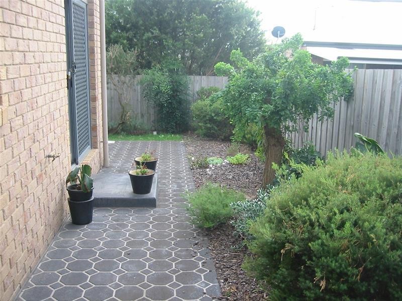 32 The Avenue, Narre Warren South VIC 3805