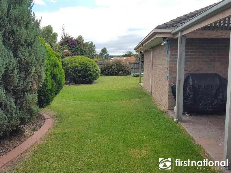 84 Saffron Drive, Narre Warren VIC 3805