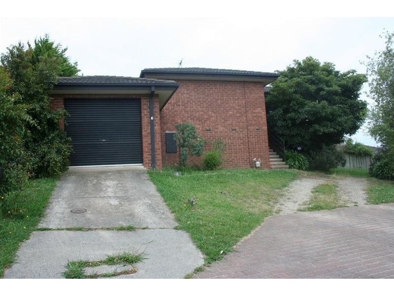 3 Lachlan Court, Pakenham VIC 3810