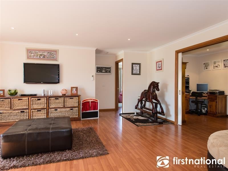 120 Sand Road, Longwarry VIC 3816