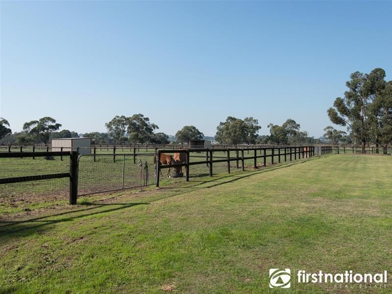 120 Sand Road, Longwarry VIC 3816