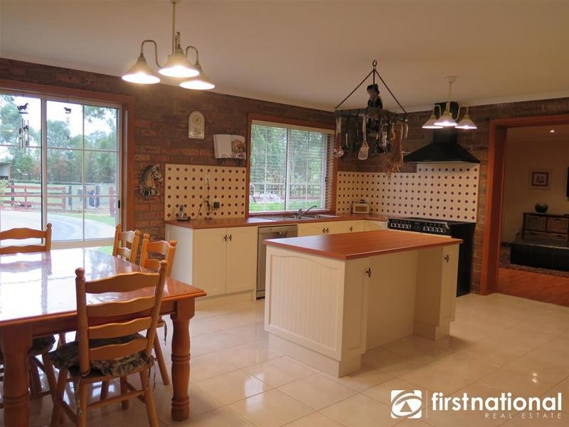 120 Sand Road, Longwarry VIC 3816