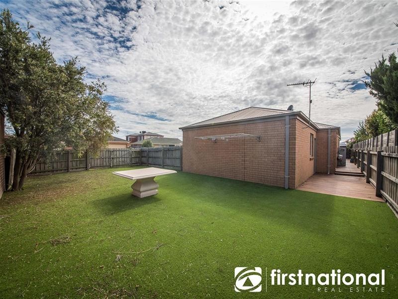 21 Grice Quadrant, Pakenham VIC 3810