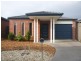 8 Moss Street, Cranbourne North VIC 3977