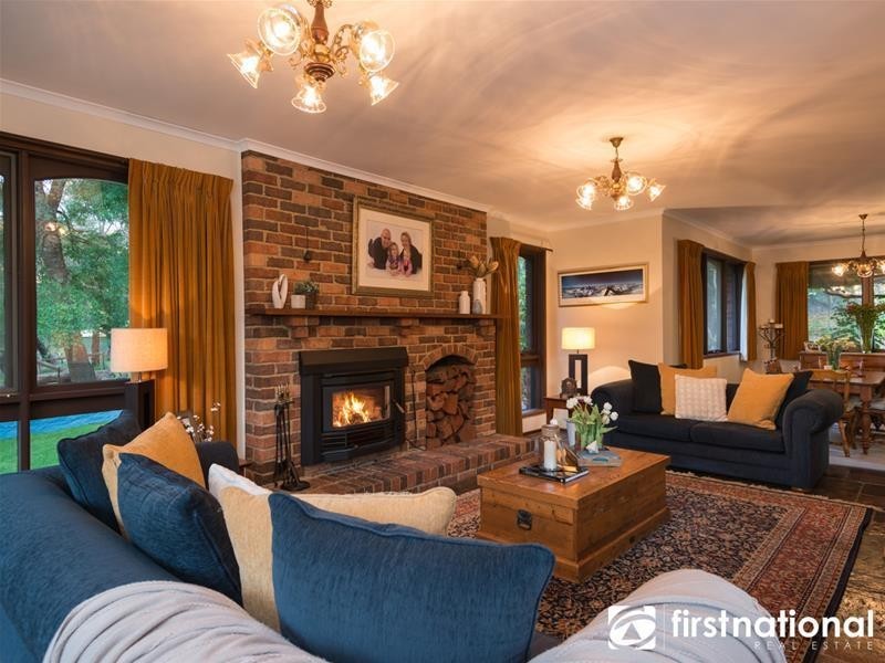 54 Beaconsfield Emerald Road, Beaconsfield Upper VIC 3808