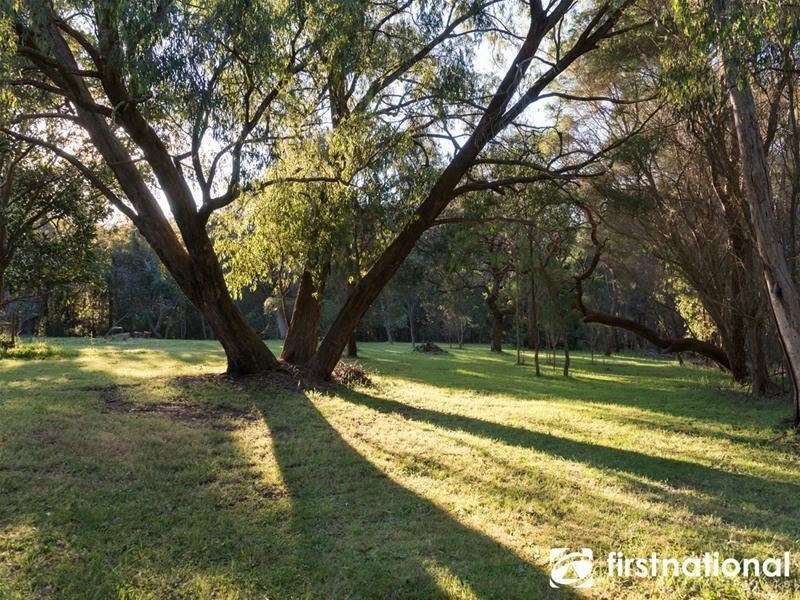 54 Beaconsfield Emerald Road, Beaconsfield Upper VIC 3808