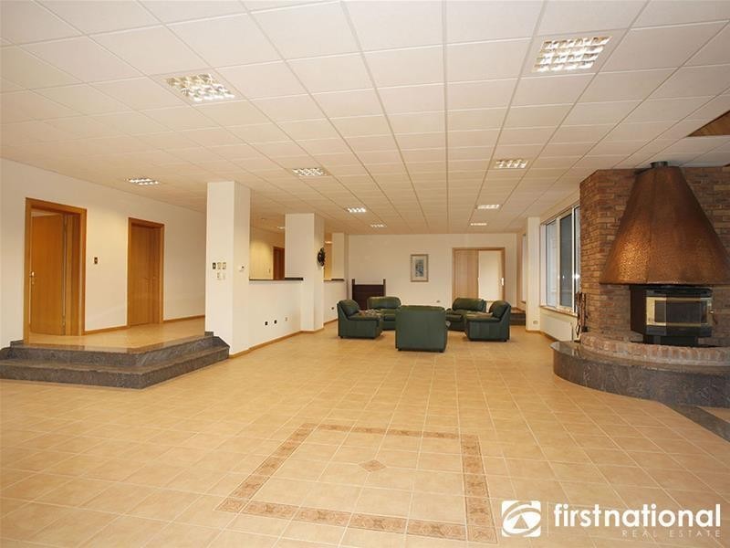 195  Yackatoon  Road, Beaconsfield Upper VIC 3808