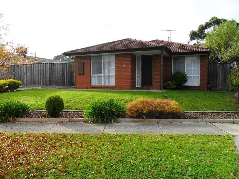 2 Gifford  Close, Berwick VIC 3806