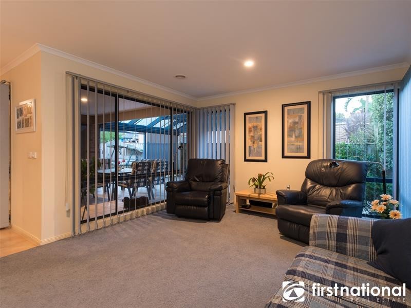 116 Berwick Springs Promenade, Narre Warren South VIC 3805
