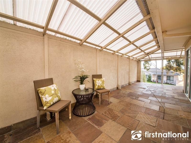 14 Glendale Crescent, Berwick VIC 3806