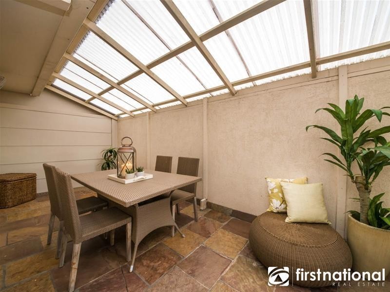 14 Glendale Crescent, Berwick VIC 3806