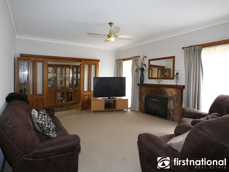 15 Home Road, Nar Nar Goon VIC 3812