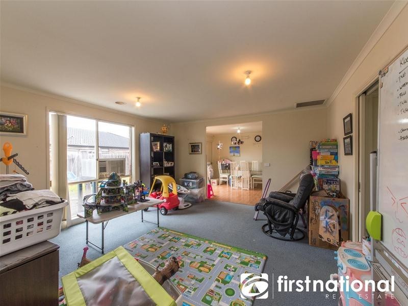 3 Kate Elizabeth Avenue, Berwick VIC 3806