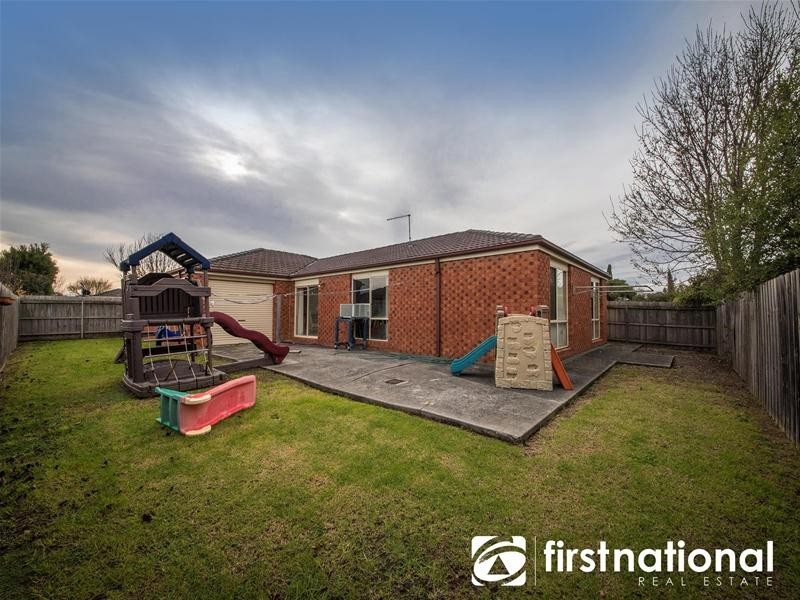 3 Kate Elizabeth Avenue, Berwick VIC 3806