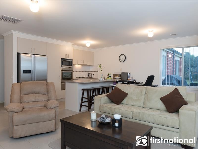 13 Windermere Boulevard, Pakenham VIC 3810