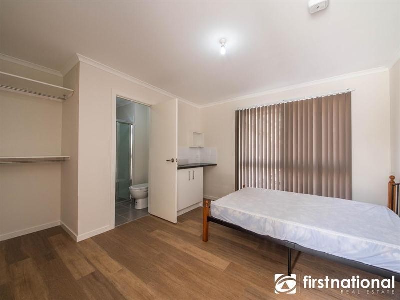 4/16 Summerlea Road, Narre Warren VIC 3805