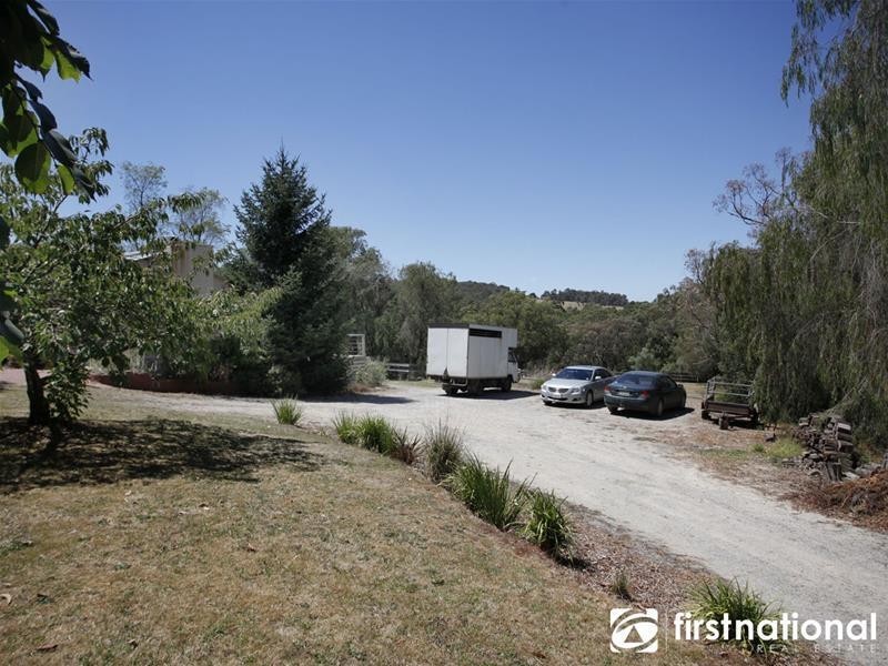 42 Girrawheen Road, Maryknoll VIC 3812