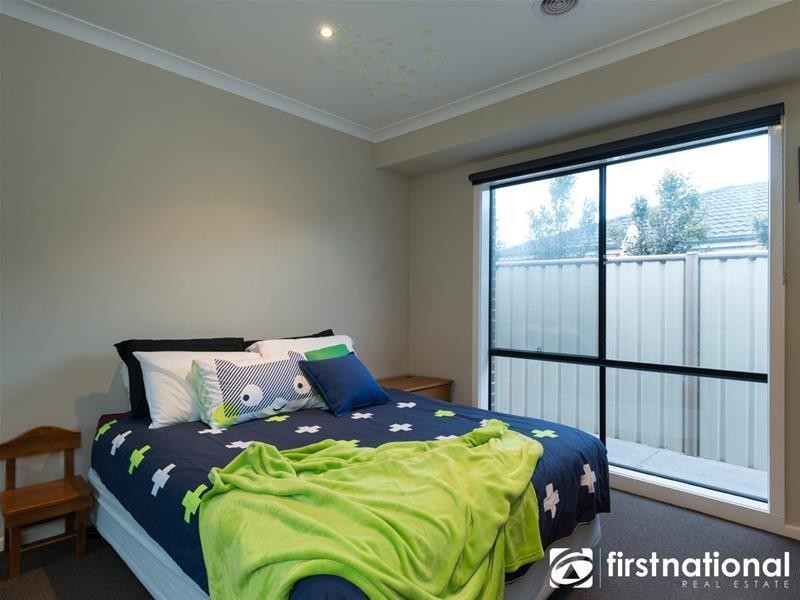 9 Edenbrook Circuit, Pakenham VIC 3810