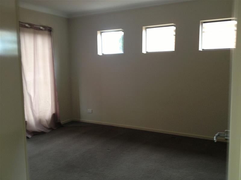 9 Middleton Grove, Berwick VIC 3806