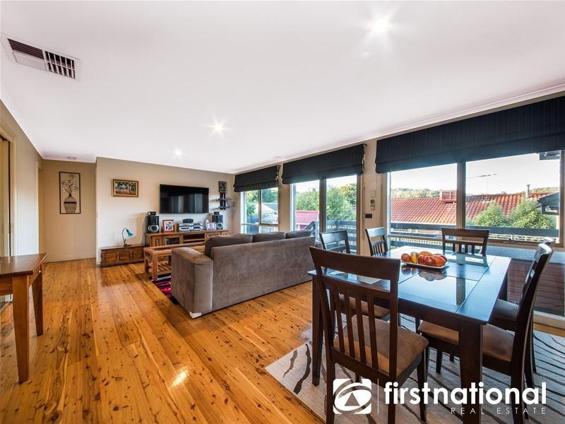 99 Ahern Road, Pakenham VIC 3810