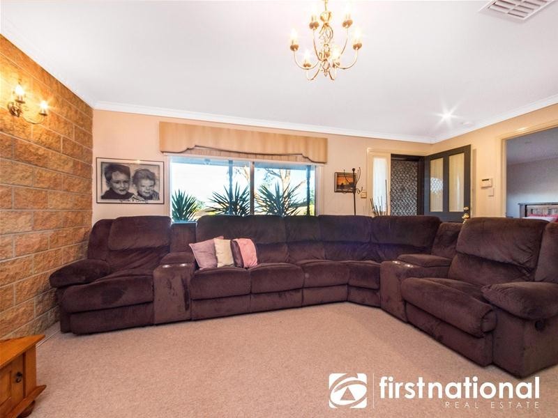 99 Ahern Road, Pakenham VIC 3810