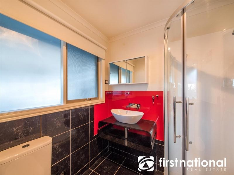 99 Ahern Road, Pakenham VIC 3810