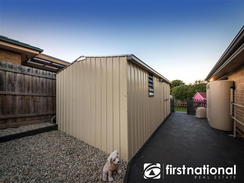 99 Ahern Road, Pakenham VIC 3810