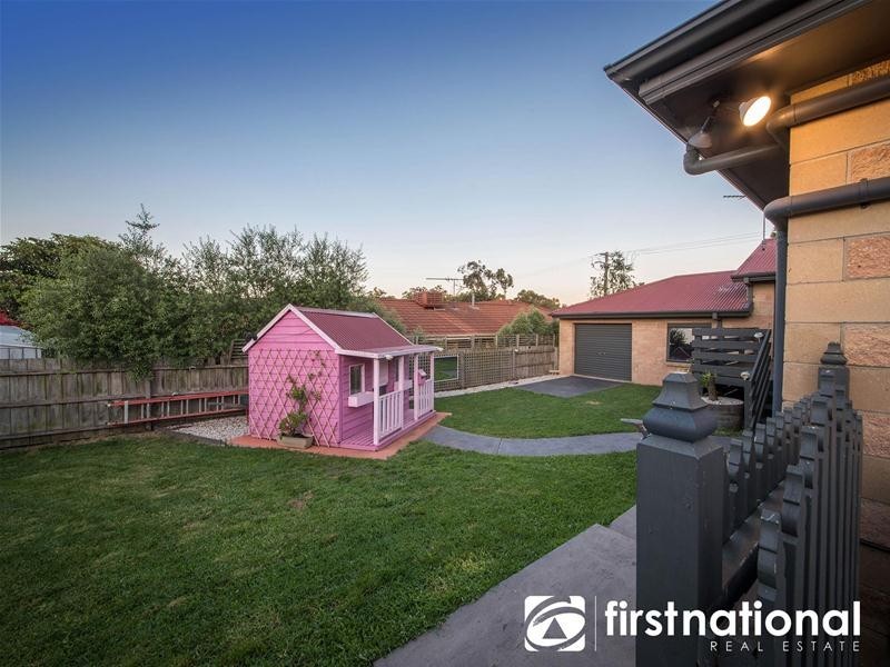 99 Ahern Road, Pakenham VIC 3810