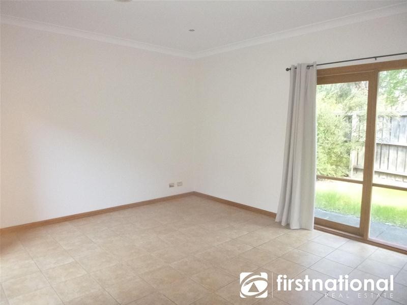 4/8-13 Adelaide Close, Berwick VIC 3806