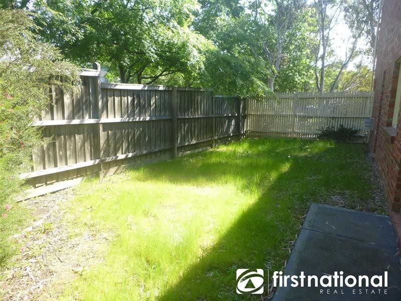 4/8-13 Adelaide Close, Berwick VIC 3806