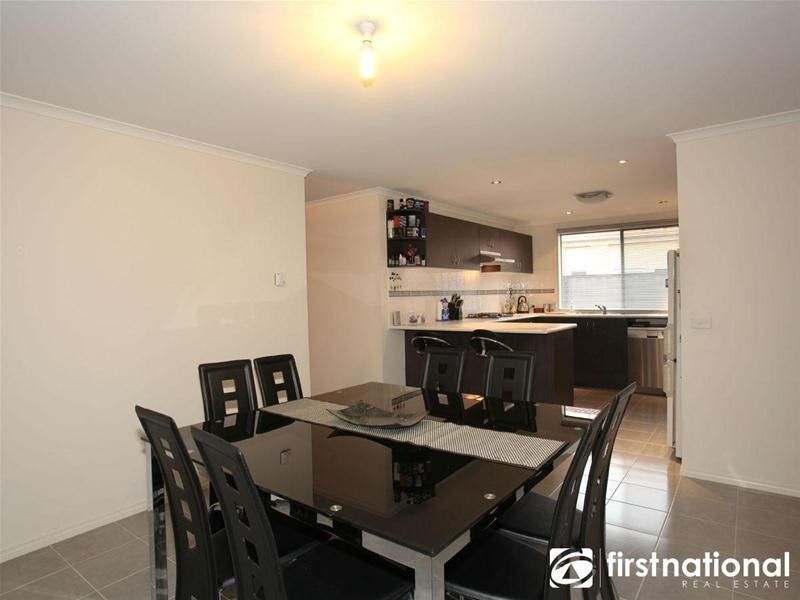 82 Windermere Boulevard, Pakenham VIC 3810