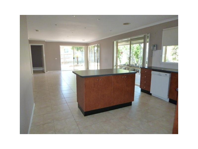 314 Princes Highway, Narre Warren VIC 3805