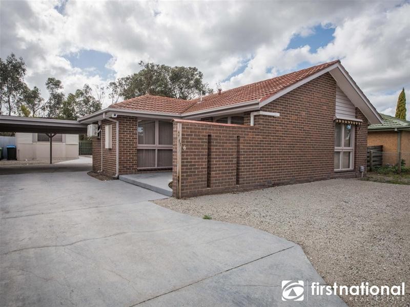 4/16 Summerlea Road, Narre Warren VIC 3805