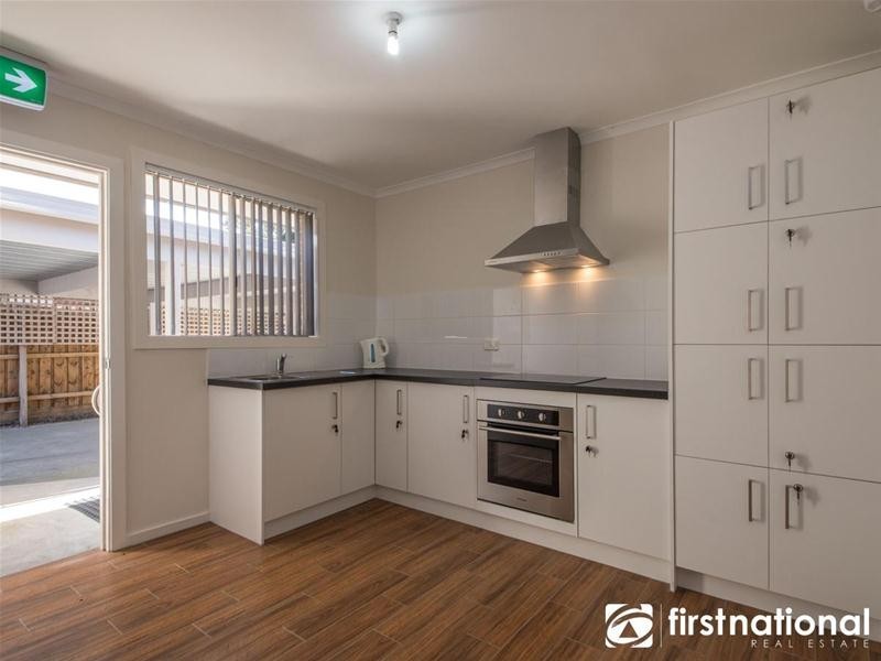 4/16 Summerlea Road, Narre Warren VIC 3805