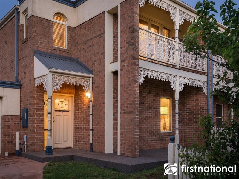 10 Reid  Mews, Berwick VIC 3806