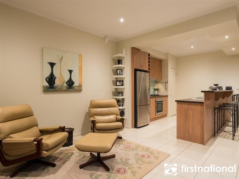 10 Reid  Mews, Berwick VIC 3806