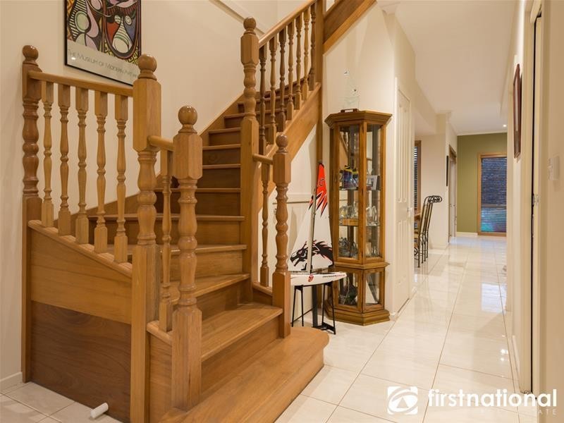 10 Reid  Mews, Berwick VIC 3806