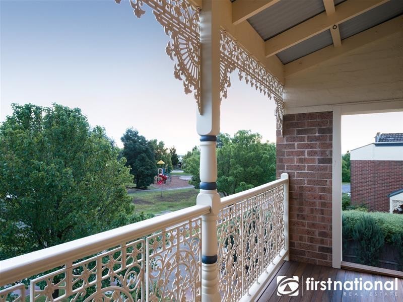 10 Reid  Mews, Berwick VIC 3806