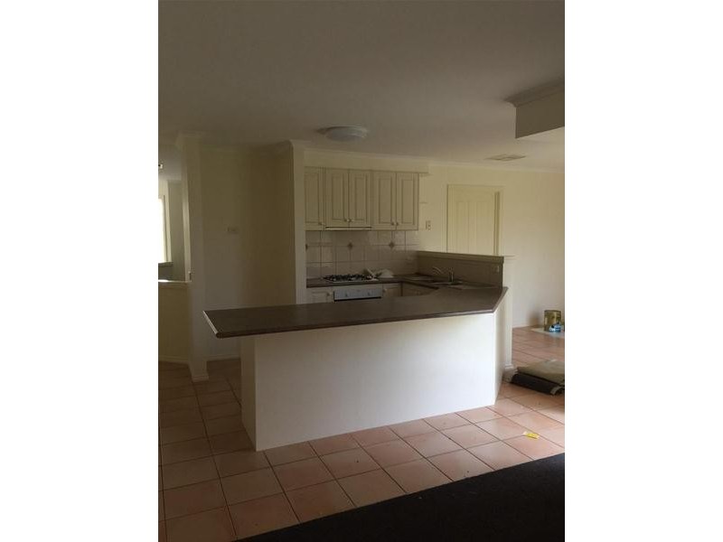 53 Jarryd Crescent, Berwick VIC 3806