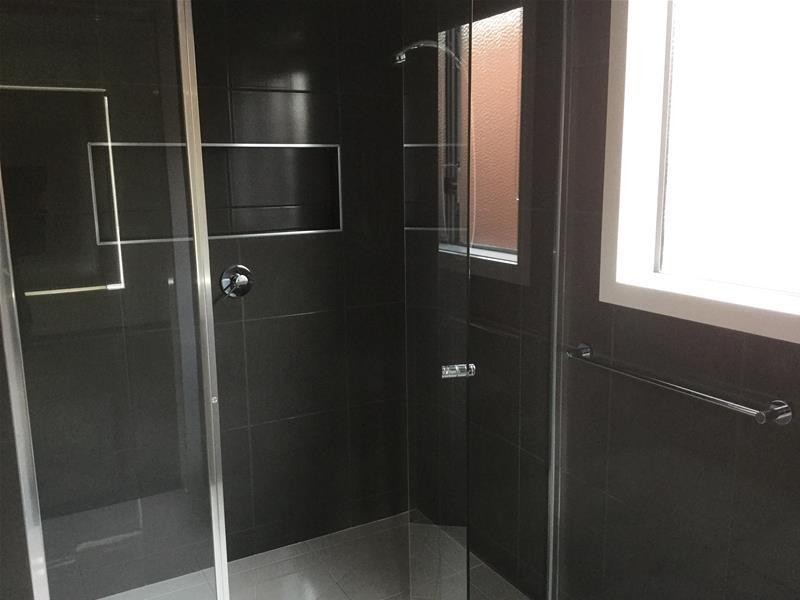 6 Amesbury Way, Clyde North VIC 3978