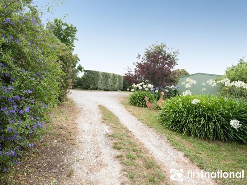 128 Tivendale Road, Officer VIC 3809