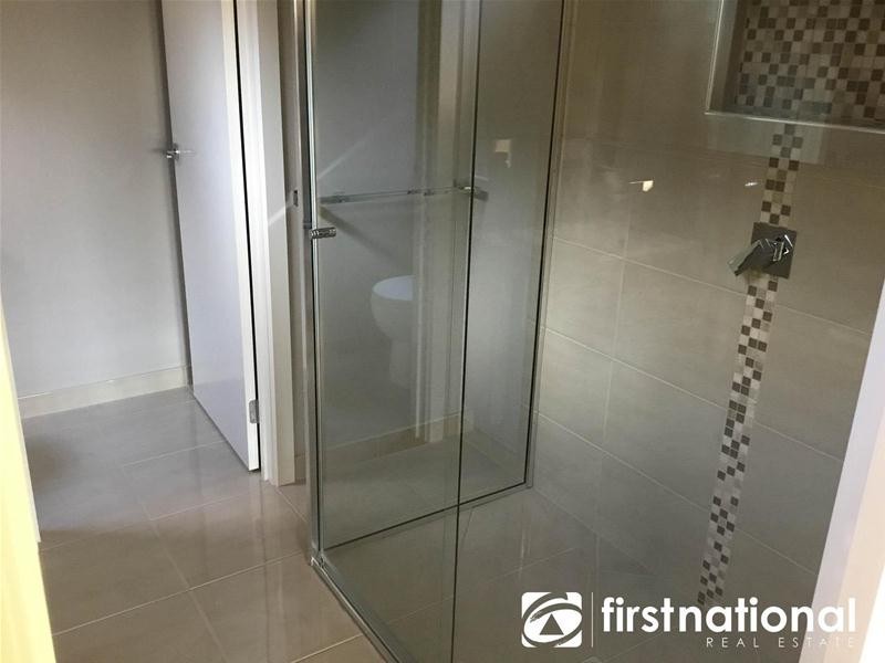 30 Kite Street, Clyde North VIC 3978