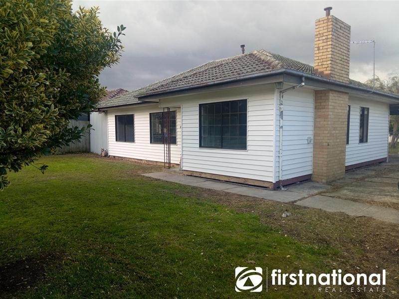 4 Savage Street, Pakenham VIC 3810