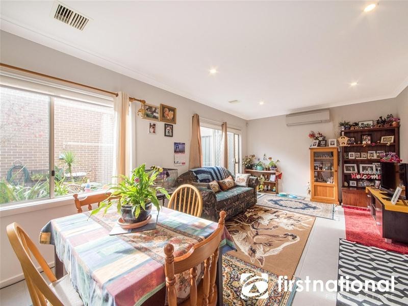 35 Atlantic Drive, Pakenham VIC 3810