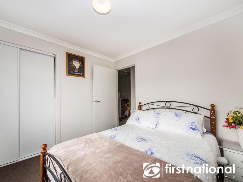 35 Atlantic Drive, Pakenham VIC 3810